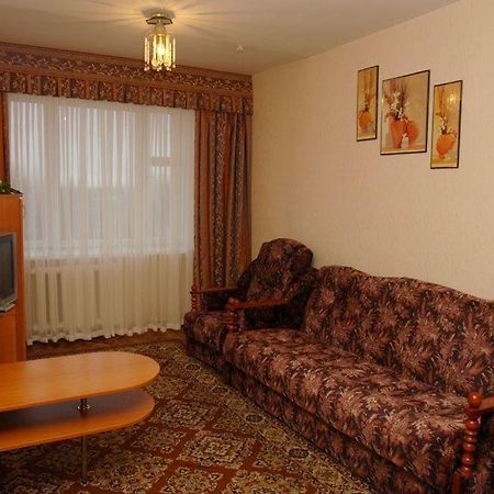Profssoyuzny Hotel Tschernihiw Zimmer foto