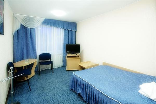 Profssoyuzny Hotel Tschernihiw Zimmer foto