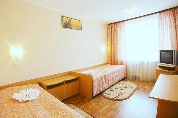 Profssoyuzny Hotel Tschernihiw Zimmer foto